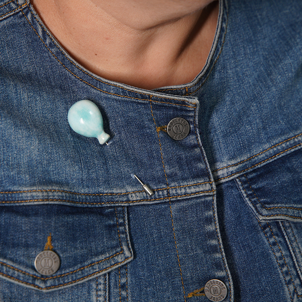 balon broş | antik mavi